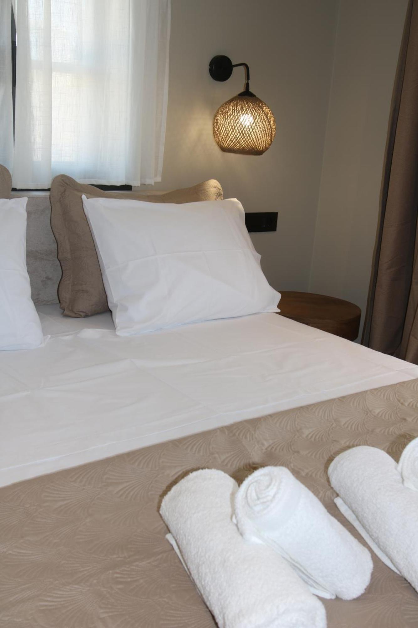 Liotopos Villas Ликсури Екстериор снимка